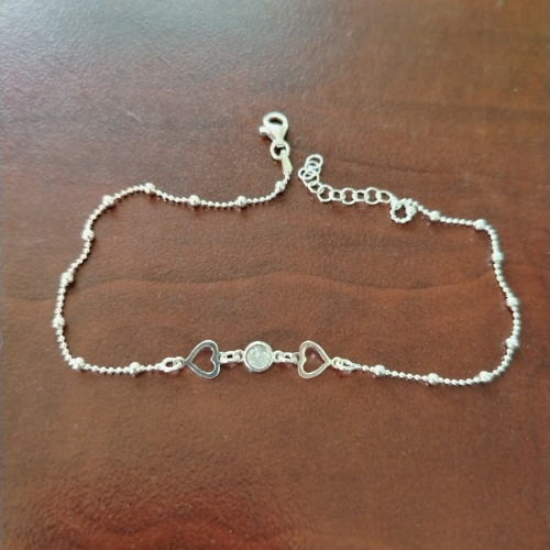 Adjustable Length Sterling Silver Bracelet with Hearts and Clear CZ - Sarita-Inc Sarita-Inc - Adjustable Length Sterling Silver Bracelet with Hearts and Clear CZ